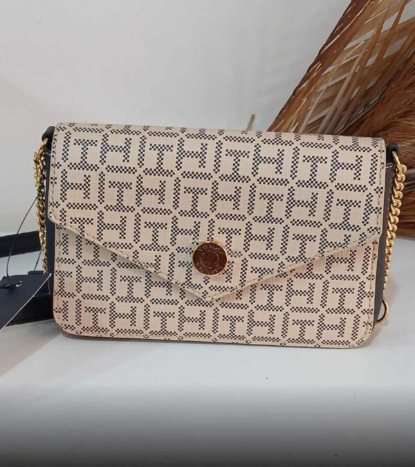 Cartera Tommy  Blanca con Gris
