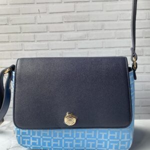 bandolero azul celeste con azul oscuro tommy hilfiguer