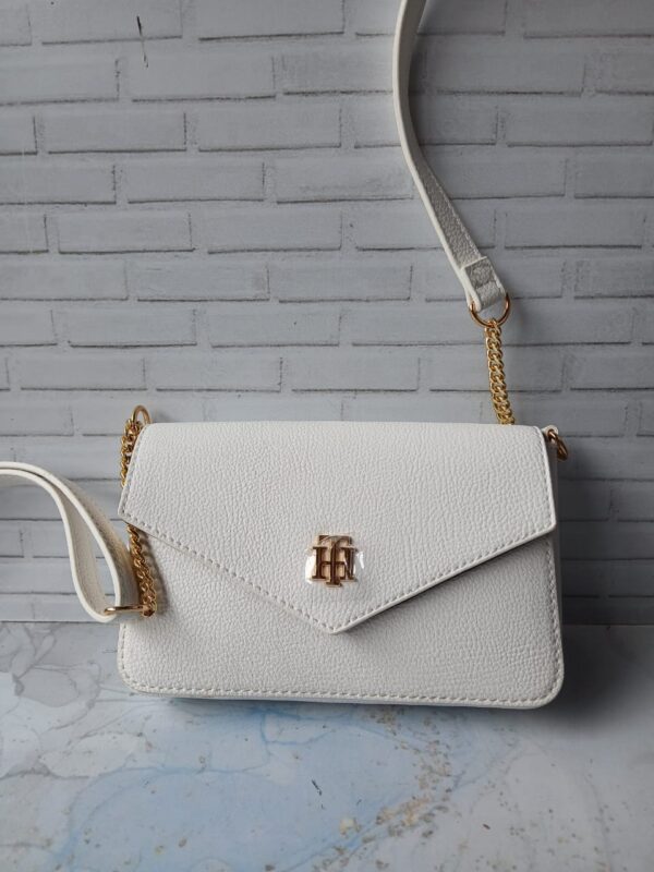 bandolero blanco con dorado tommy hilfiguer