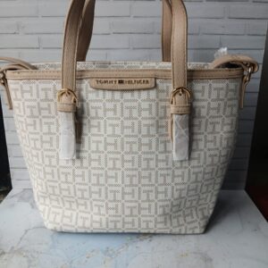 cartera blanca y crema mediana tommy hilfiguer