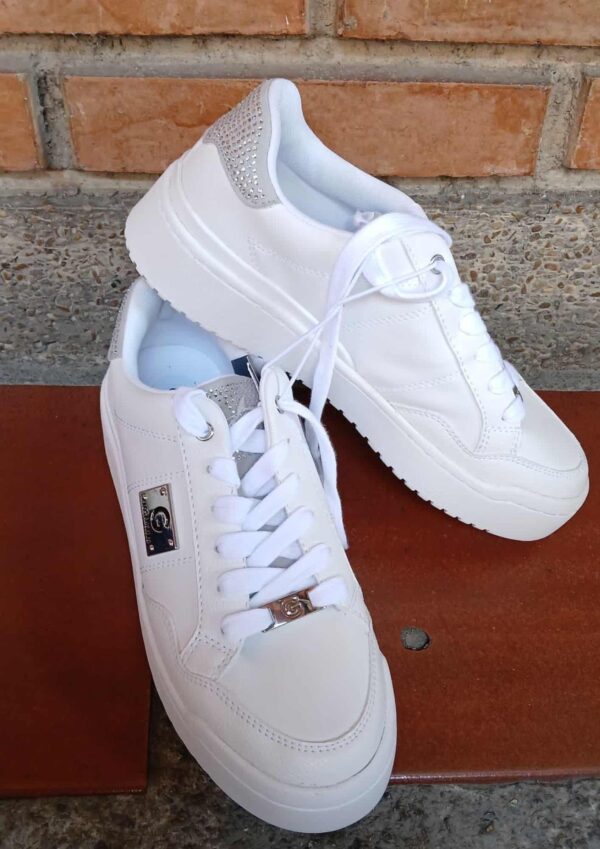 Zapatos Guess Blancos con Gris
