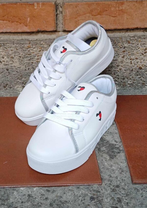 Zapatos Tommy Blancos con Gris