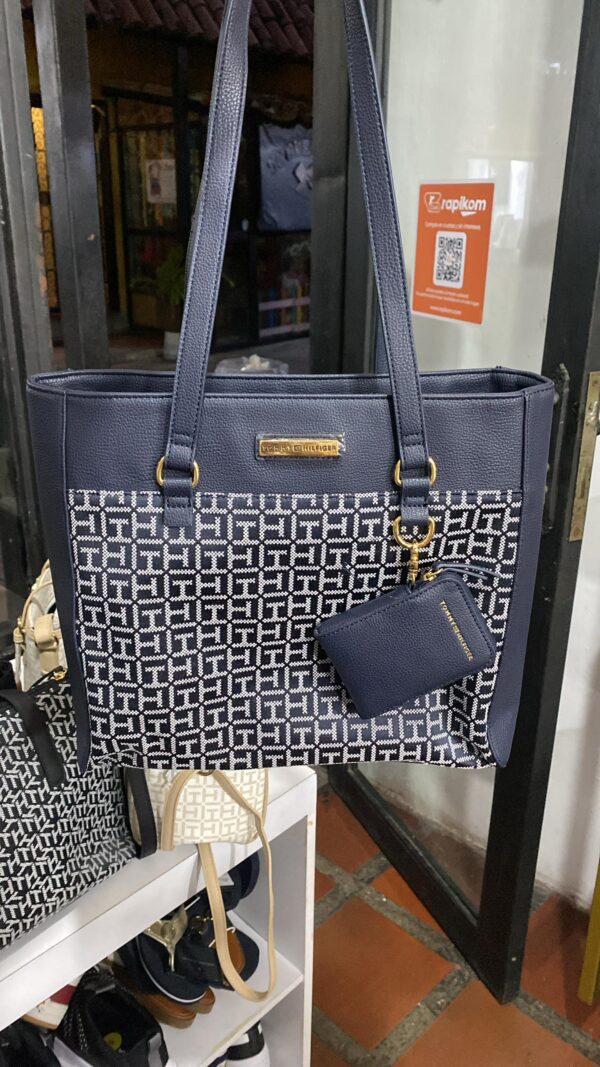 cartera grande azul marino tommy hilfiguer